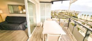 Fantastic sea view on the beach