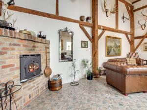 Holiday Home Fintan - 2km to the inlet in Western Jutland by Interhome