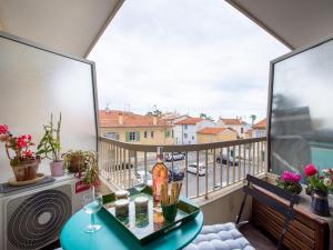 Apartment Cros de Cagnes-1 by Interhome