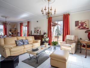 Apartment le flora by Interhome