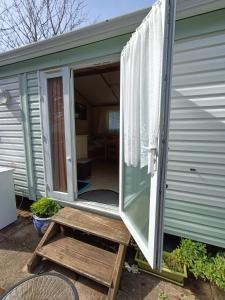 Campings Mobilhome Oleron simple et spacieux a 1min de l'Ocean : photos des chambres