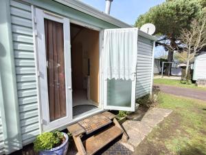 Campings Mobilhome Oleron simple et spacieux a 1min de l'Ocean : photos des chambres