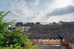 Kivundoni House