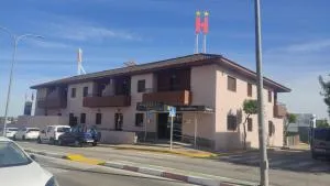 HOTEL NUEVO ESPARTINAS - إسبارتيناس