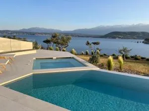 Vicky's Island View - Marathi