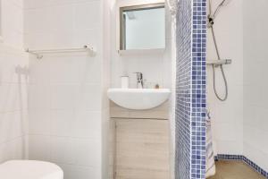 Hotels L'Oasis Montparnasse : Chambre Simple Supérieure