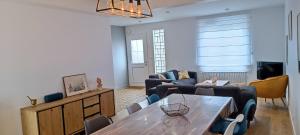 La Tribu -Maison Sablaise a 200m de la Grande Plage