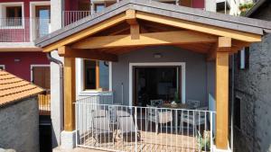 Casa di Luna - Pianello del Lario by LoveComo