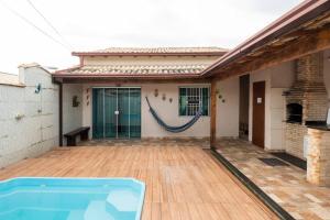 Casa de Praia com Piscina