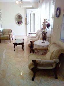 Evis Maisonette with sea view