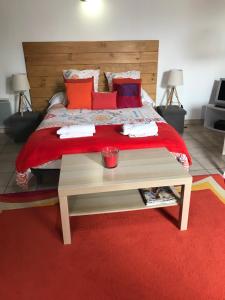 Appartements Grand studio centre ville : photos des chambres