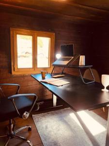 Alpine Bliss - Cozy Chalet with Panoramic Views