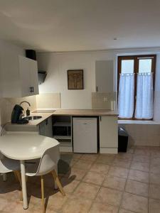 Appartements Studio cosy la Theols a Issoudun : photos des chambres