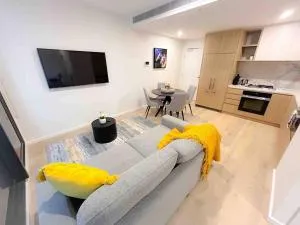 Moonee Ponds Living on Young - 205 - Essendon