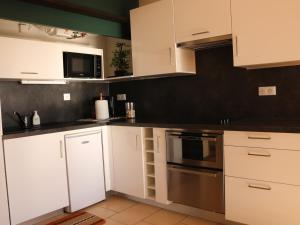 Studio cabine 4 pers. à Biscarrosse Plage, face océan, ménage inclu - FR-1-319-218