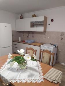 Apartment Ljilja
