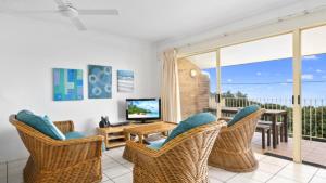 Top Floor Beachfront Apartment