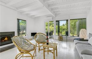 Four-Bedroom Holiday Home In Tisvildeleje