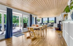 Holiday Home Hejls 28