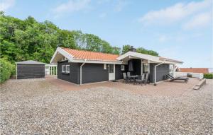 Cozy Home In Sjølund With House Sea View
