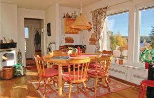 Gorgeous Home In Kil With Sauna