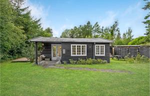 2 Bedroom Cozy Home In Væggerløse