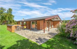 Holiday Home Hvidkløvervej Ebeltoft