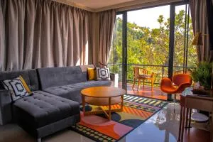 Sunset ocean view hilltop house - Haad Tian