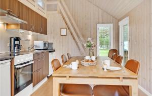 Lovely Home In Hanstholm With Wifi