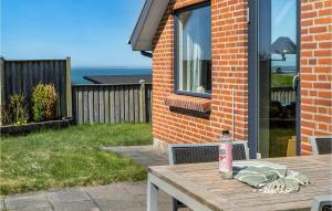 Stunning Home In Struer With Wifi