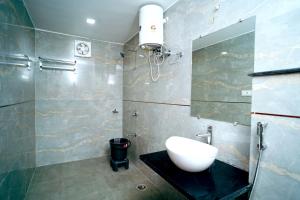 HOTEL ARSH RFESIDENCY