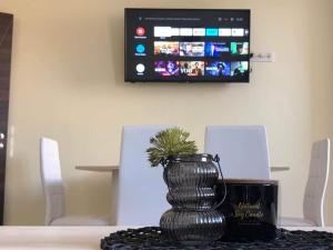 Superb apartment Free Underground Parking