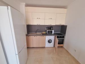 Fenix Apart Complex