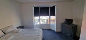 SELF CHECK IN APARTMENT in CENTRAL DONCASTER