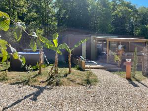 Sejours a la campagne Vinea Cottages - Hebergements haut de Gamme, Terrasse et Piscine privative : photos des chambres