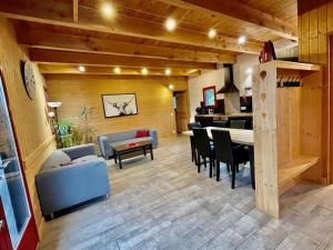 Chalets Le loti des Arnats : photos des chambres