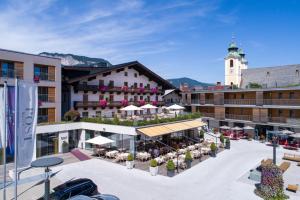 Hotel Wirtshaus Post - 4hvězdičkové hotely ve městě Sankt Johann in Tirol