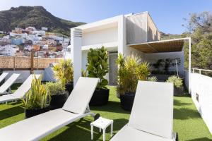 Home2Book Casablanca Las Teresitas Beach