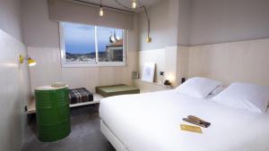 Hotels ARTYSTER CLERMONT-FERRAND : Chambre Double Arty