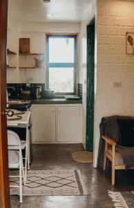 Central Loft 2-3 mins away from Surf Spots