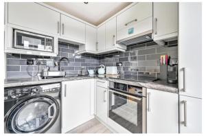 Torpoint - Apartment - Sleeps4 - Seaside - Parking