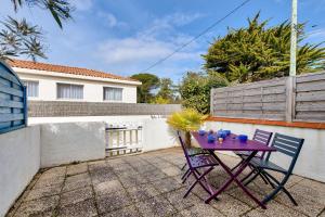 Maisons de vacances A deux pas de la plage, jolie maison pour 4 ! : photos des chambres