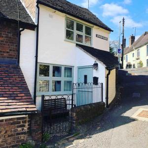 obrázek - Charming 1-Bed Cottage located in Ironbridge