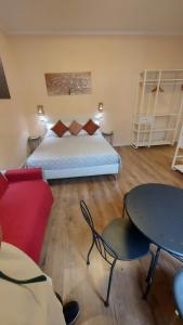 Glam Resort Luxury Lorenzo