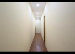 Hotel Crown Goregaon Mumbai