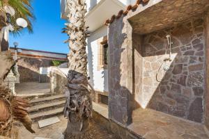 Villa Eden by BarbarHouse