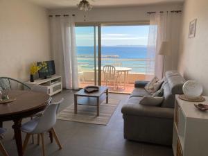 Appartement T2 avec Terrasse Vue Mer au Lavandou - FR-1-308-167