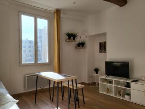 Appartements Studio sur le port de Toulon : photos des chambres