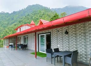 Hotel Cloud Inn, Nainital