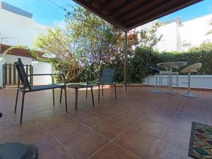 DUPLEX ESPECTACULAR en PRIMERA LÍNEA NATURISTA!